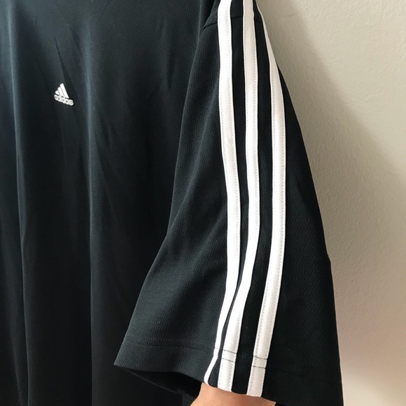 Black adidas T-shirt. Size XL. - Picture 2 of 4